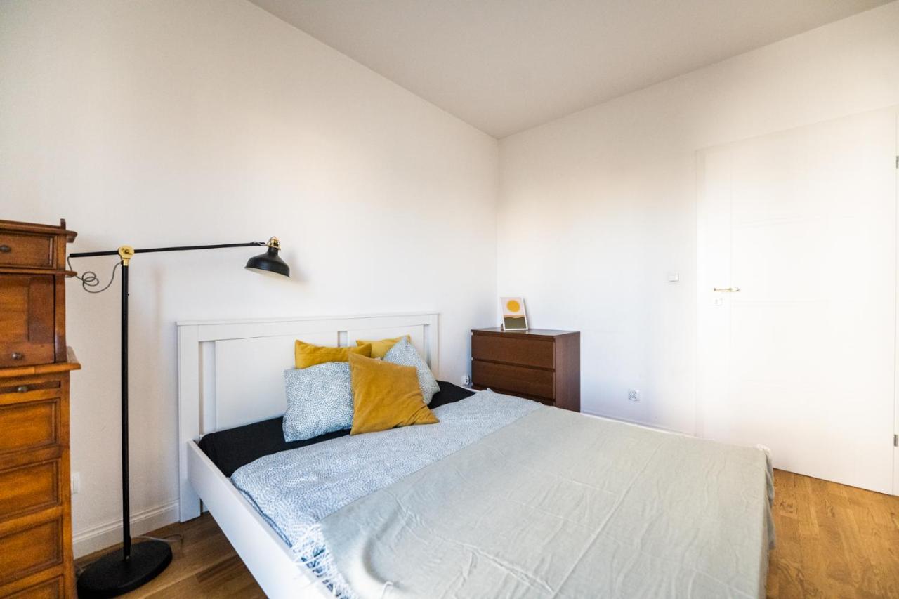 Krucza Apartment ~ Self Check-In 24H ~ Parking And Lift Wroclaw Ngoại thất bức ảnh